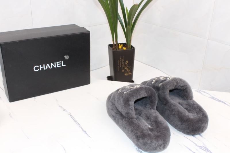 Chanel Slippers